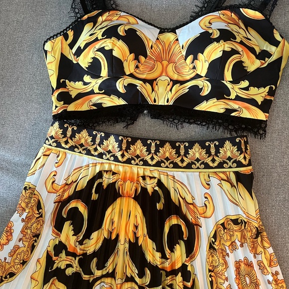 Crop top skirt set - Picture 6 of 8